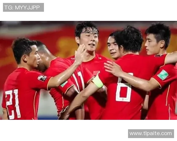 赛后复盘:成都足球队 vs 南京足球队的配合 赛后复盘:成都足球队 vs 南京足球队的配合